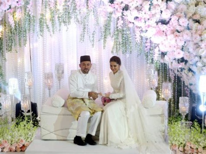 Noor Nabila First Husband Sharnaaz Ahmad